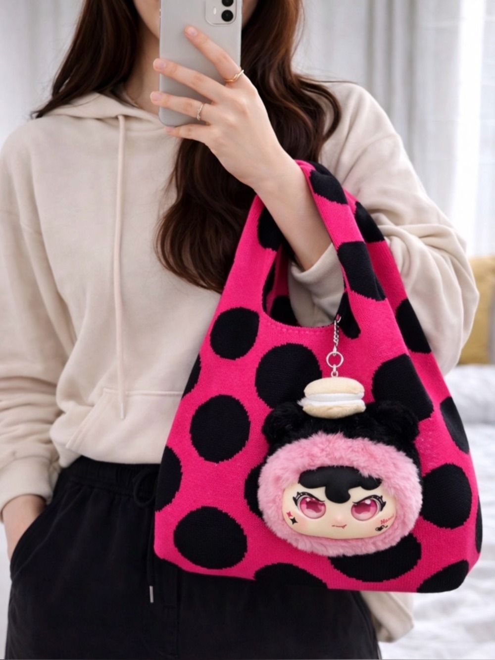 BARBIE PINK DOT MINI KNOT WRISTLET BAG POLKA DOT KNIT STATEMENT PURSE